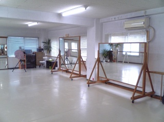 �摜(320x239)�E�g��摜(567x425)