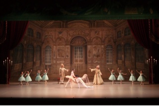 �摜(320x213)�E�g��摜(640x427)