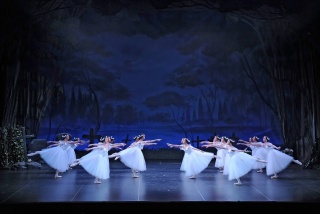 �摜(320x214)�E�g��摜(640x428)