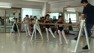 �摜(320x180)�E�g��摜(640x360)