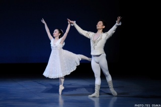 �摜(320x212)�E�g��摜(640x425)